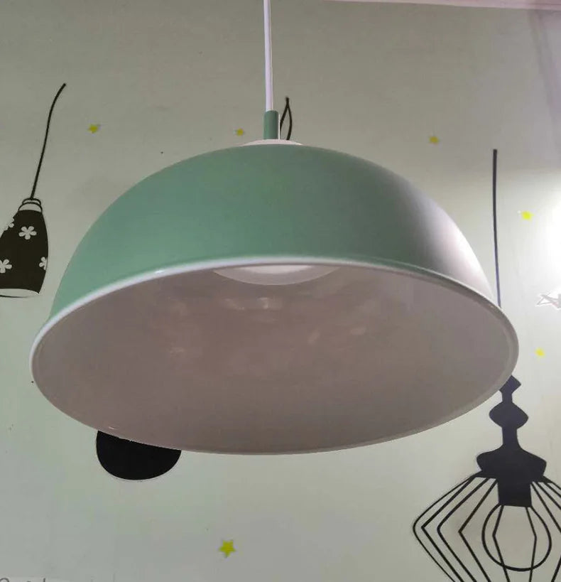 Moderne Farbige Pendelleuchte aus Aluminium