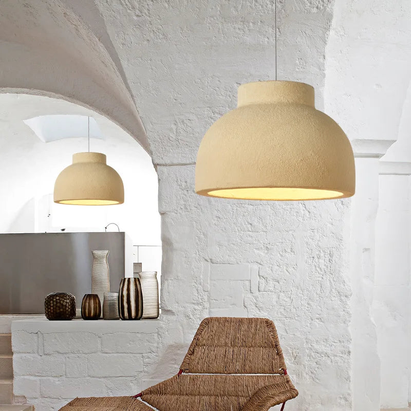 Wabi-Sabi Beton-Pendelleuchte in Schalenform