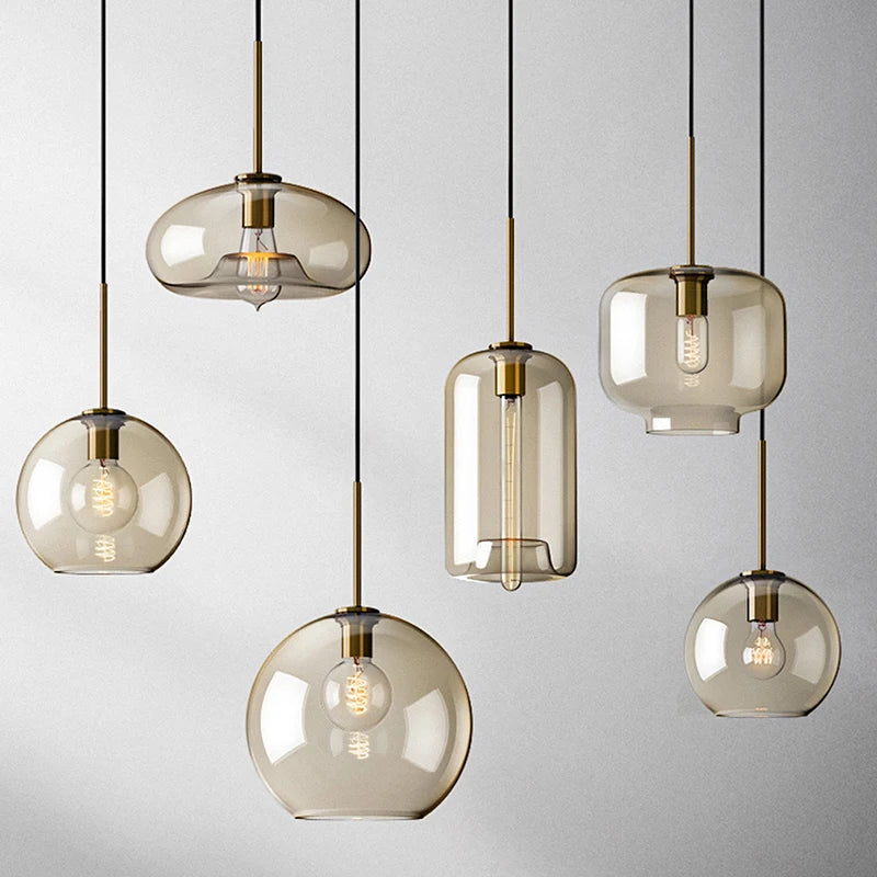 Nordische Glas-Pendelleuchte in Cognac-Tönen