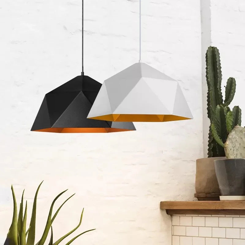 Industrielle Loft-Pendelleuchte aus Metall
