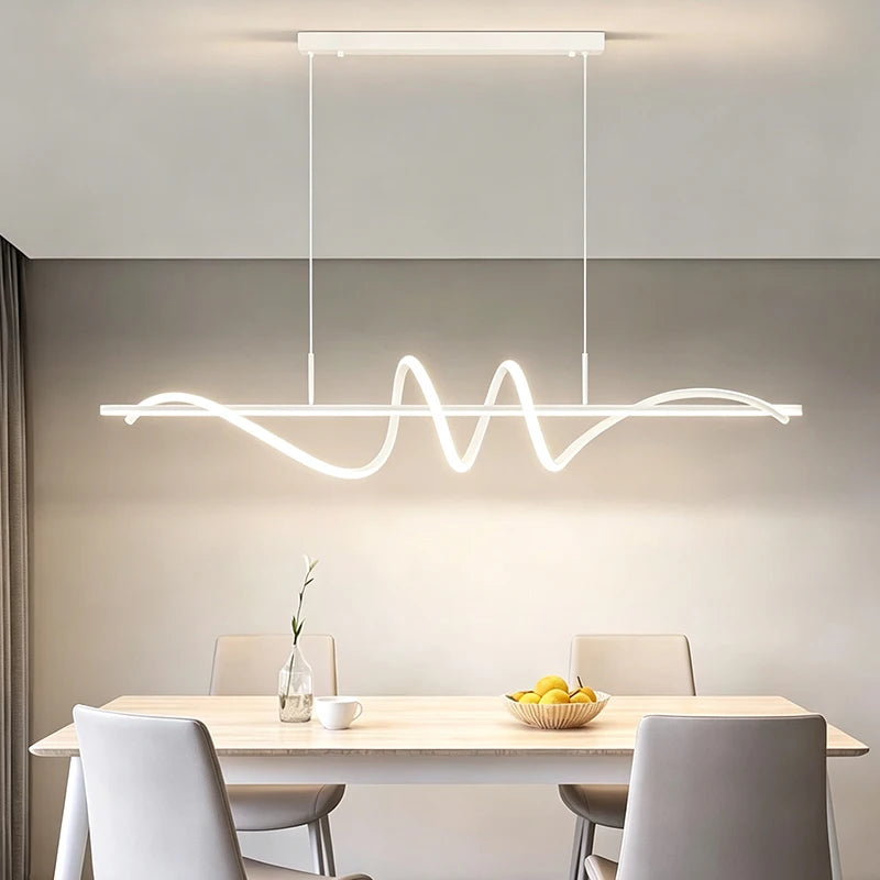 Minimalistische LED-Pendelleuchte mit Fernbedienung