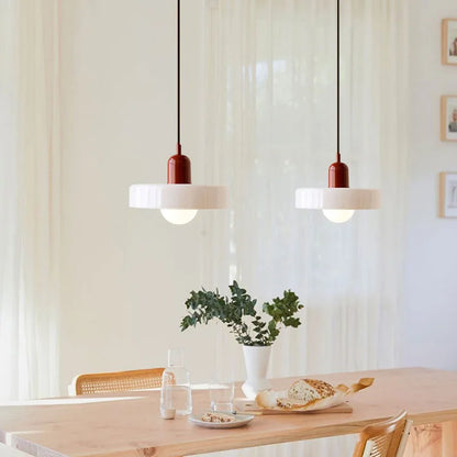 Bauhaus Pendelleuchte aus Mundgeblasenem Glas