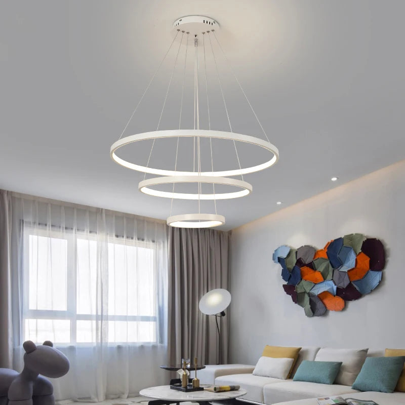 Moderne LED-Ring-Pendelleuchte mit Fernbedienung